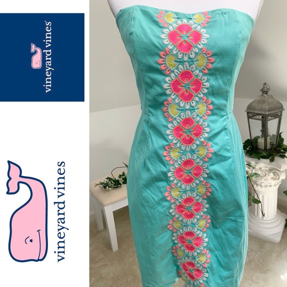 Vineyard Vines Dresses & Skirts - Vineyard Vines Strapless w/crochet floral detail